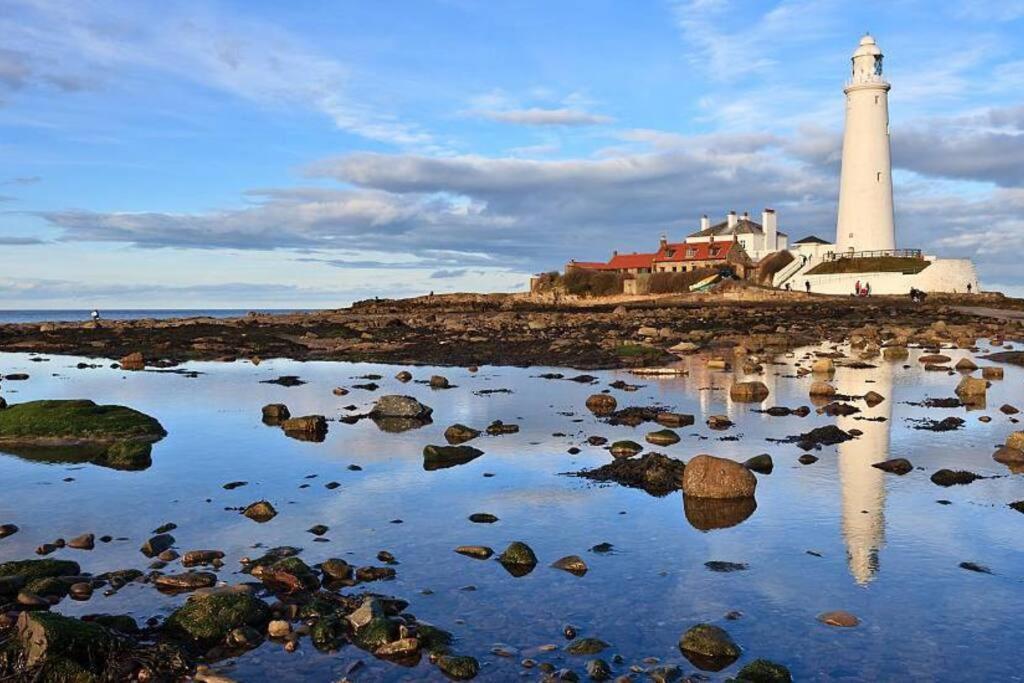 Hightide Seaside Apartment With Beach & Spanish City Views Whitley Bay Eksteriør billede